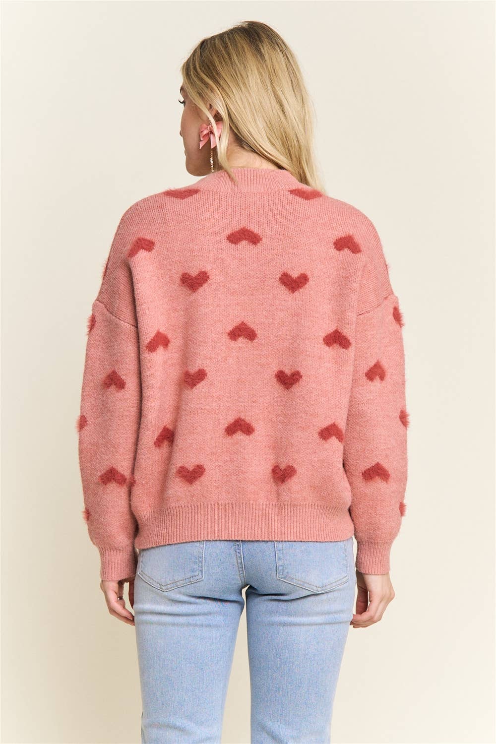 DROP SHOULDER HEART PATTERN SWEATER