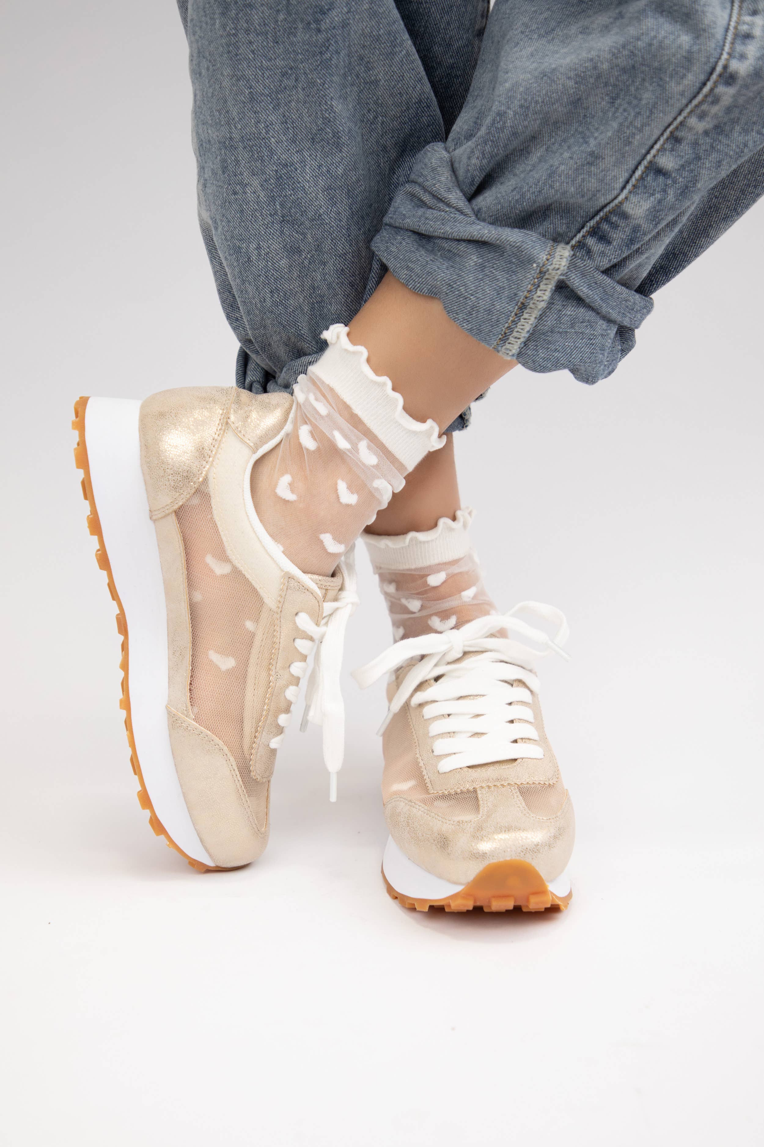 SPORTY MESH UPPER SNEAKERS