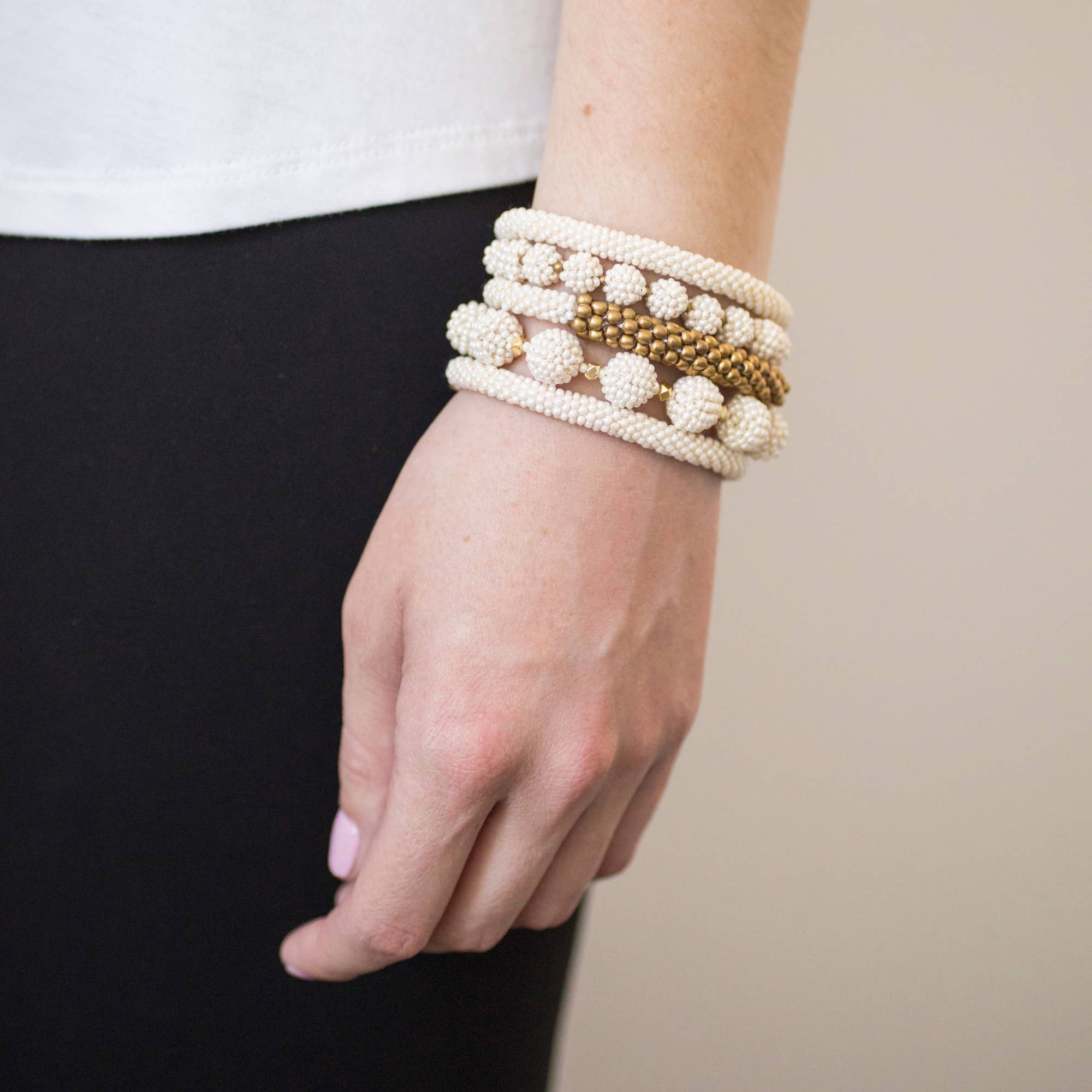 Boho Globe Bracelet - Cream