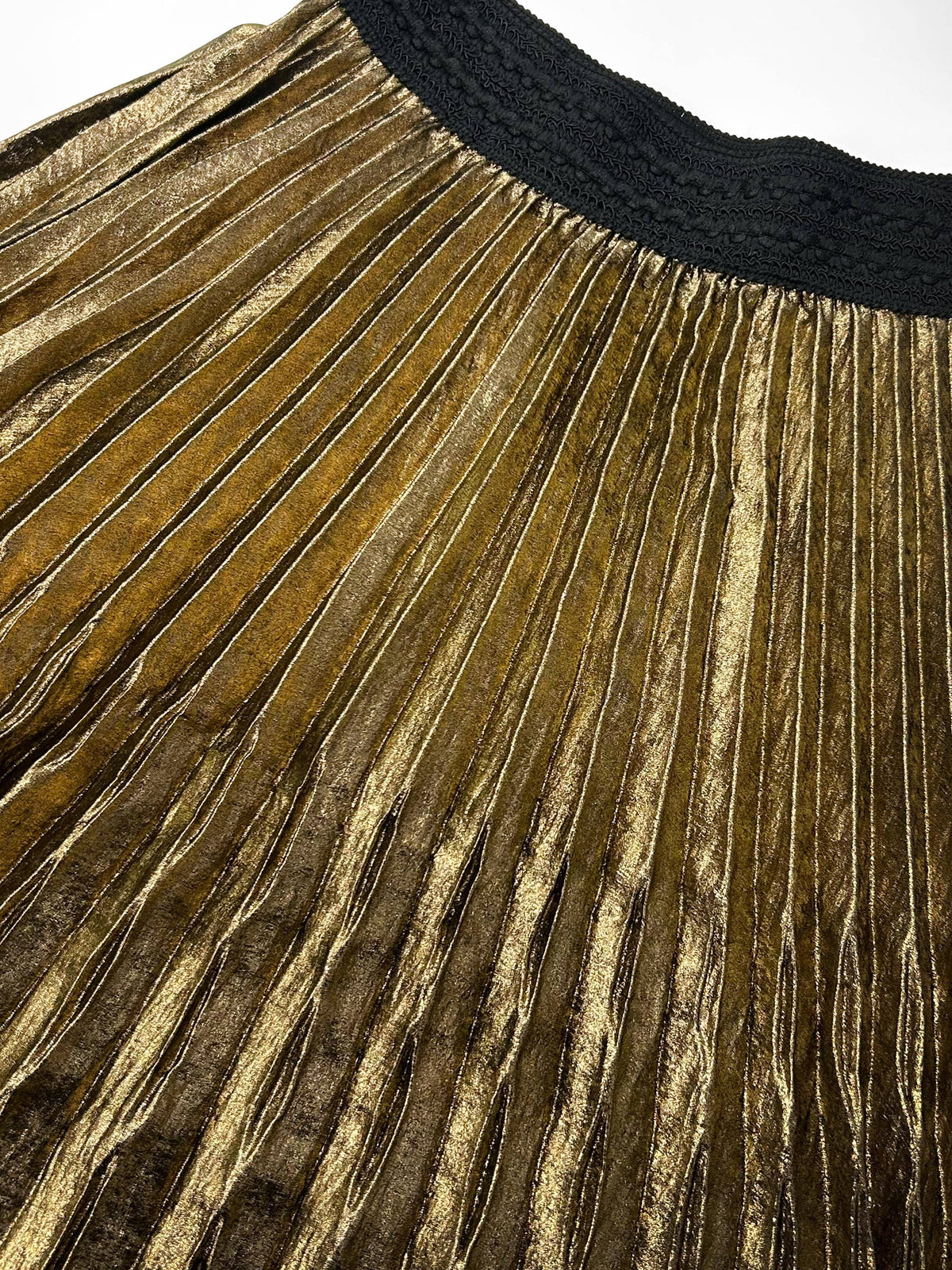 Metallic Pleated Midi Skirt