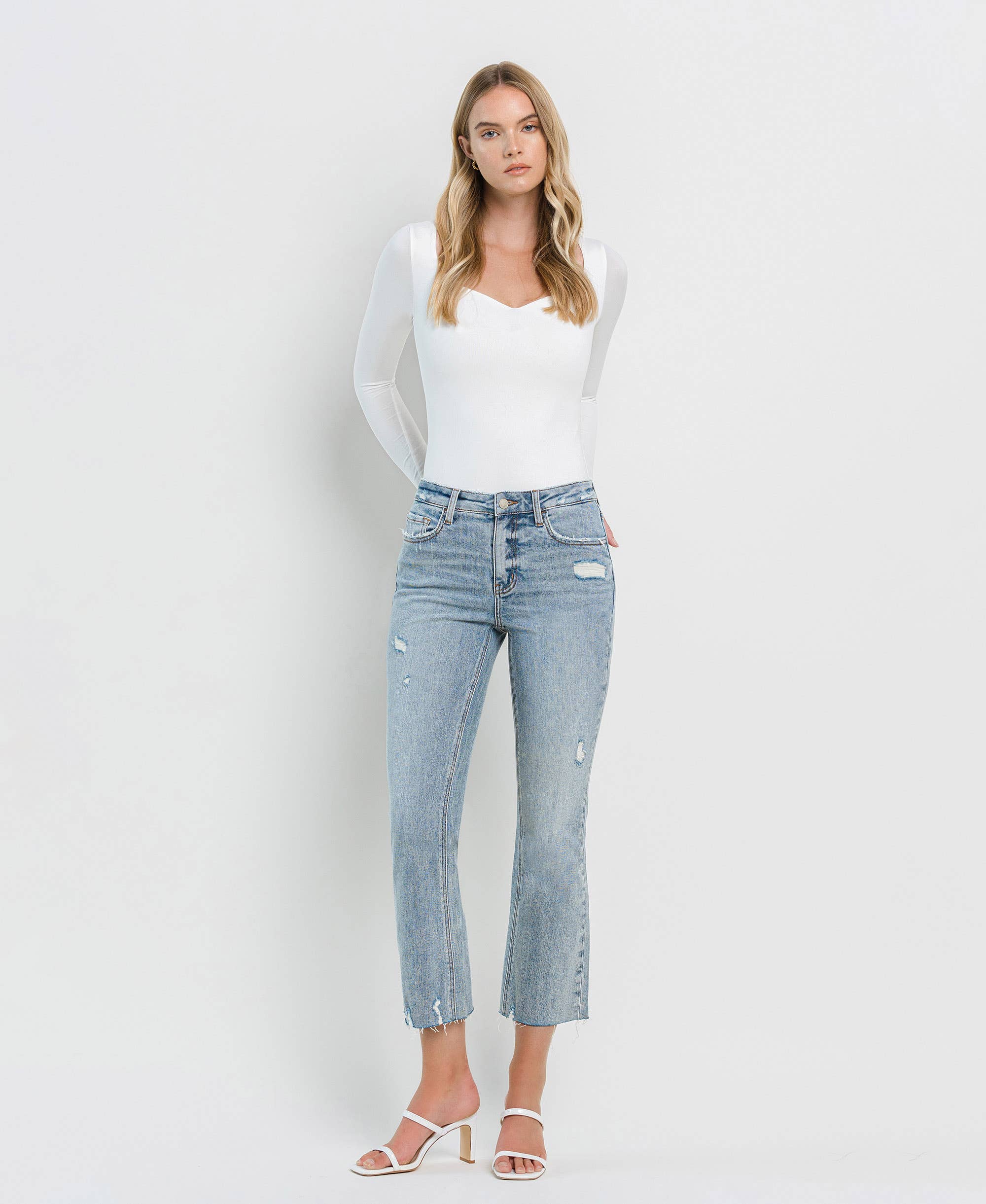 Cali Kiss - HIGH RISE KICK FLARE JEANS