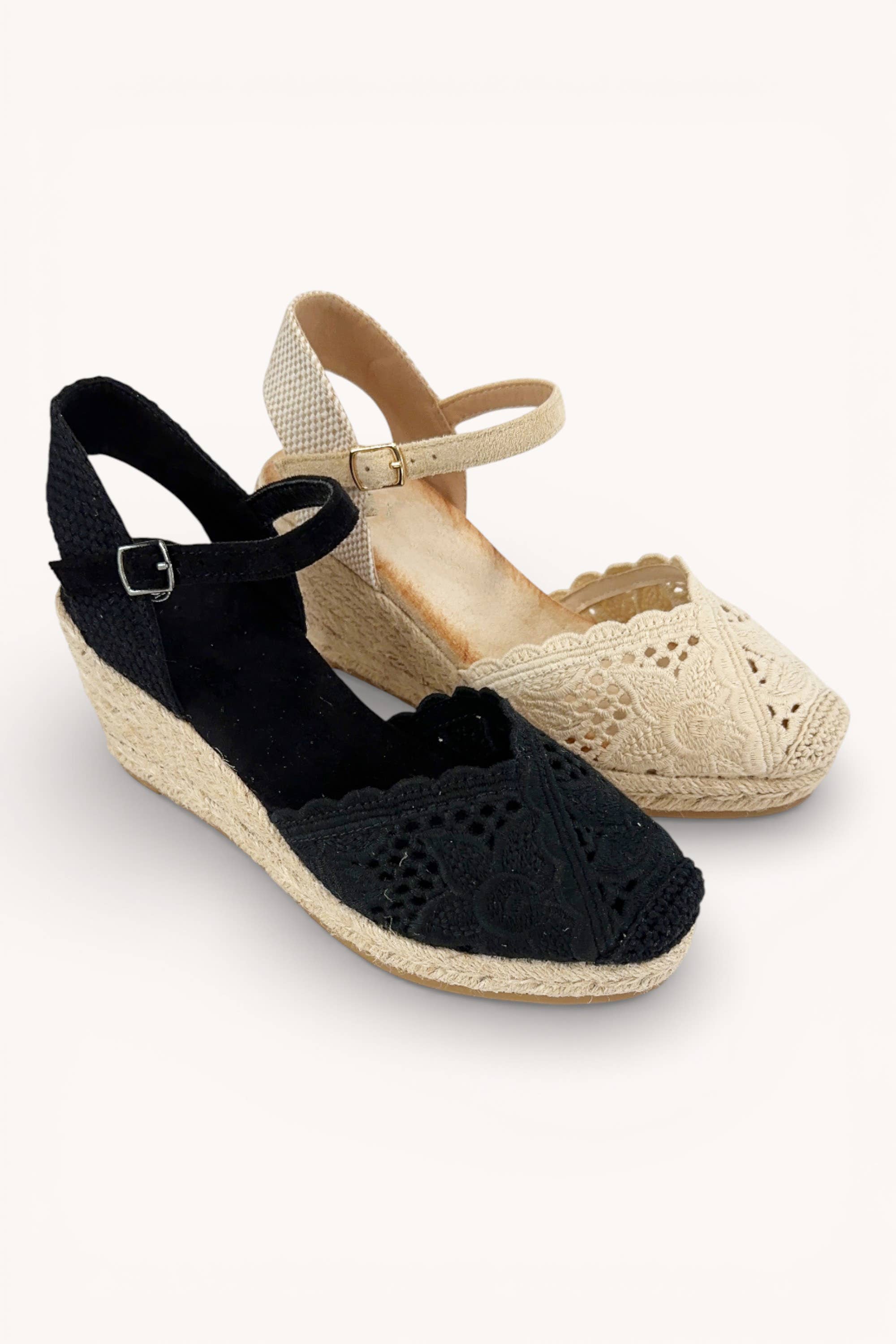 FLORAL CROCHET LACE WEDGE