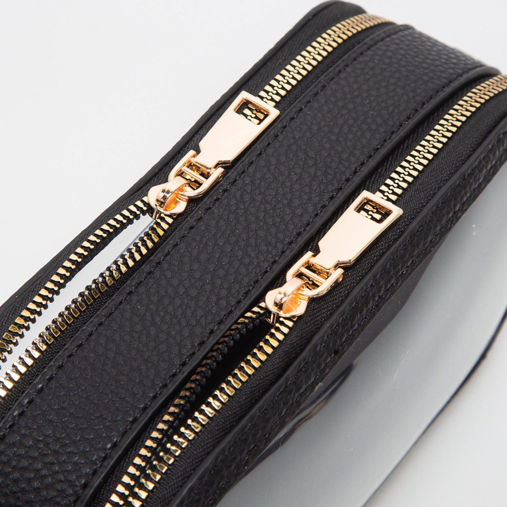 Double Zipper Oval Clear Bag