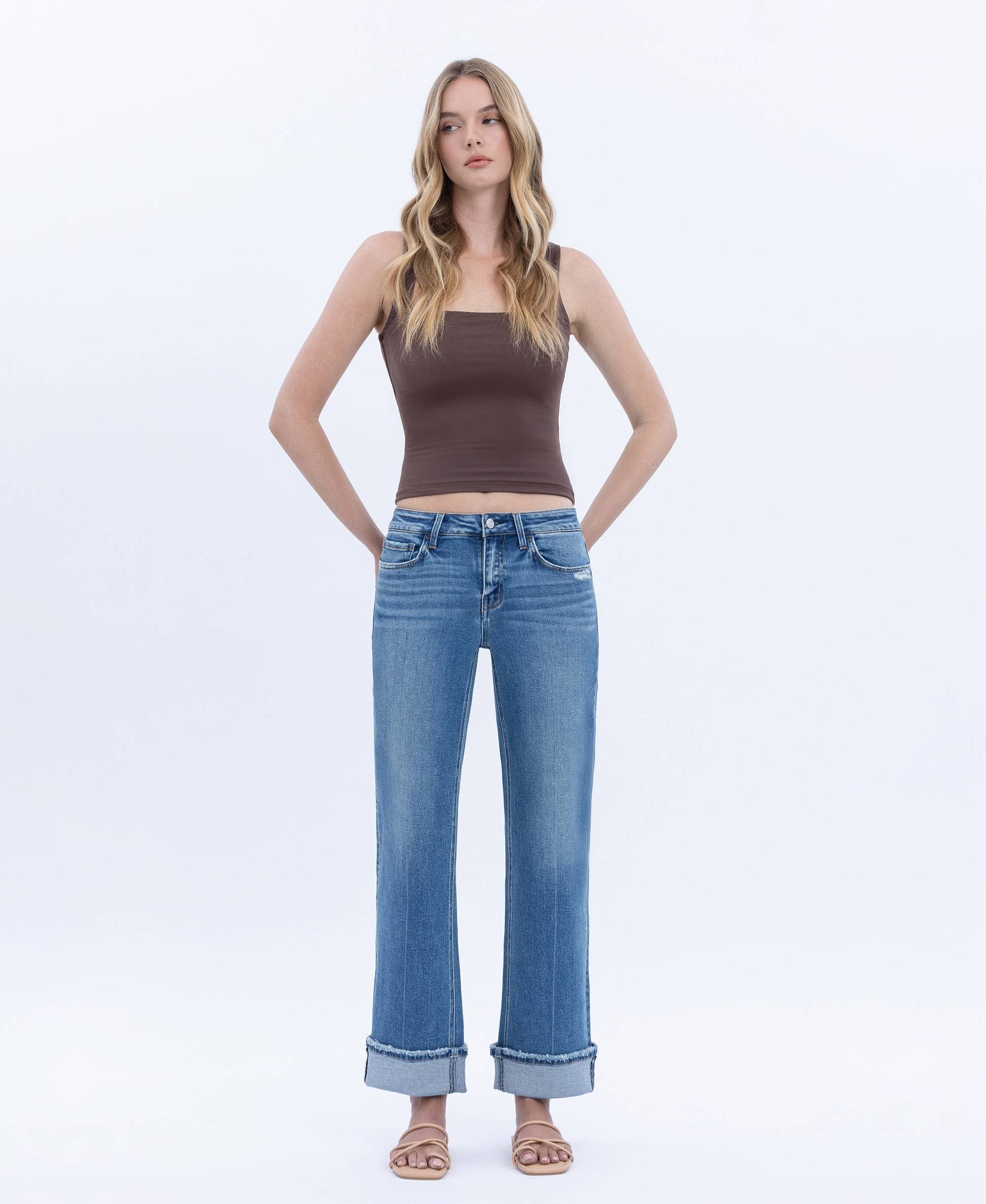 MID RISE CUFFED ANKLE SLIM WIDE JEANS