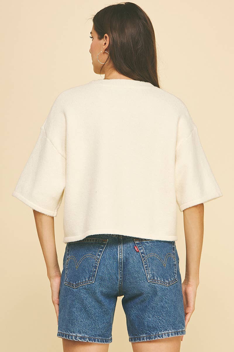 BUTTON DOWN SHORT SLEEVE SWEATER