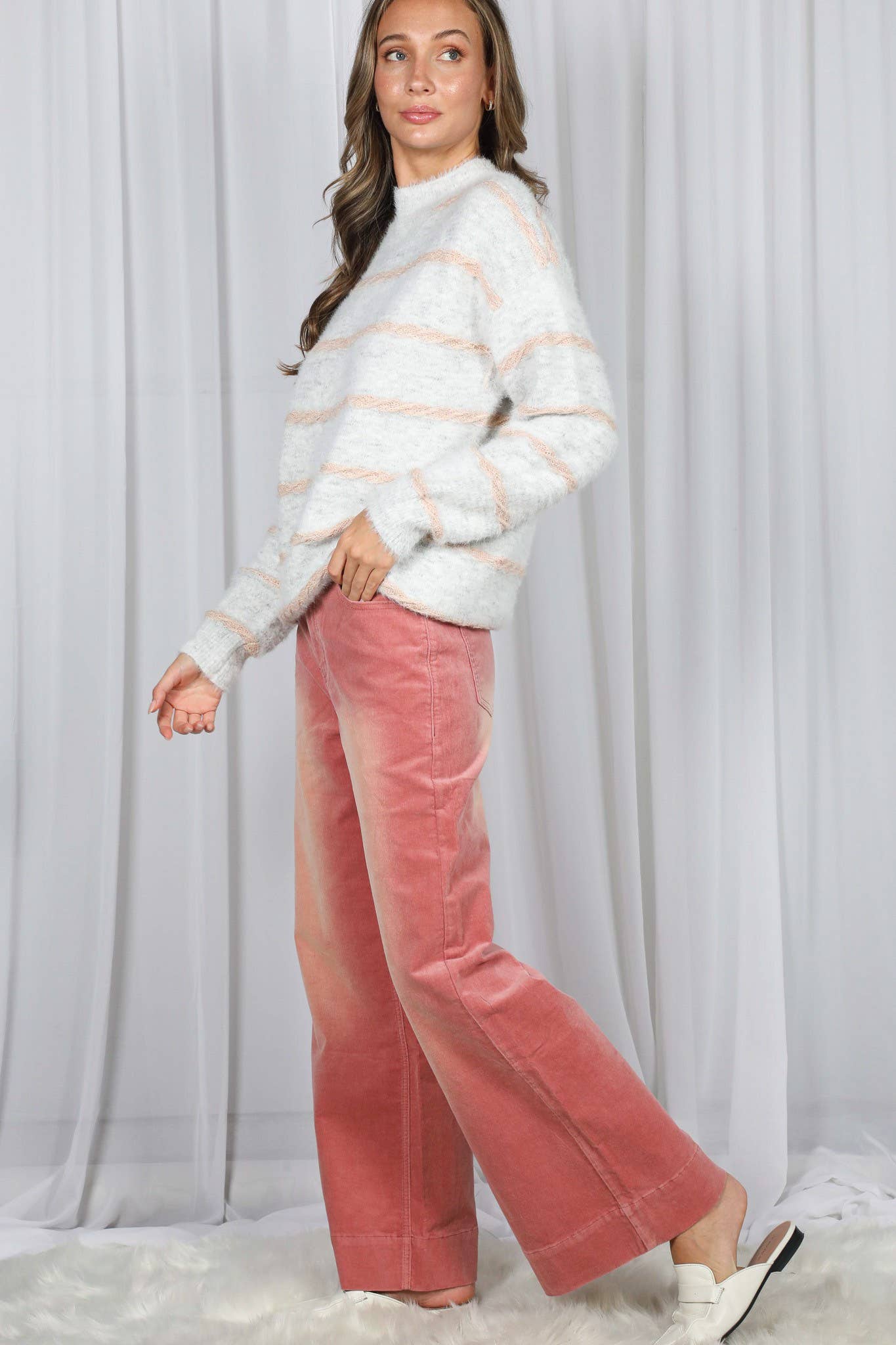 Stone Washed Cotton Corduroy Cropped Pants VP83141