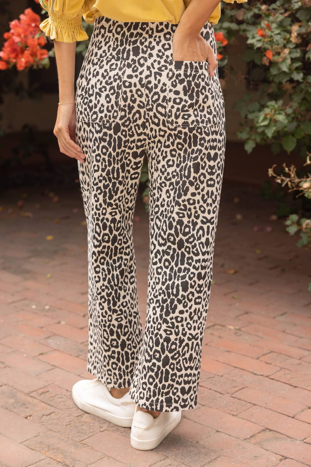 36934 Double Pocket Animal Printed Wide Pants