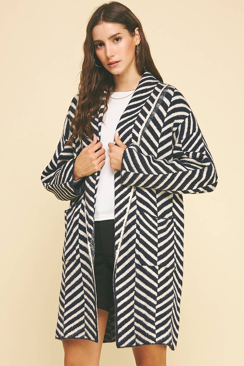 DIAGONAL STRIPE CARDIGAN